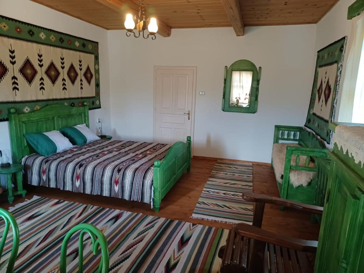 Pensiunea Agroturistica Casa Jucan Poieni ภายนอก รูปภาพ